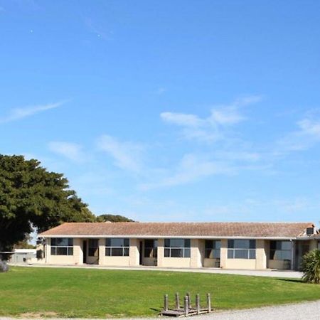 Stansbury Holiday Motel Bagian luar foto